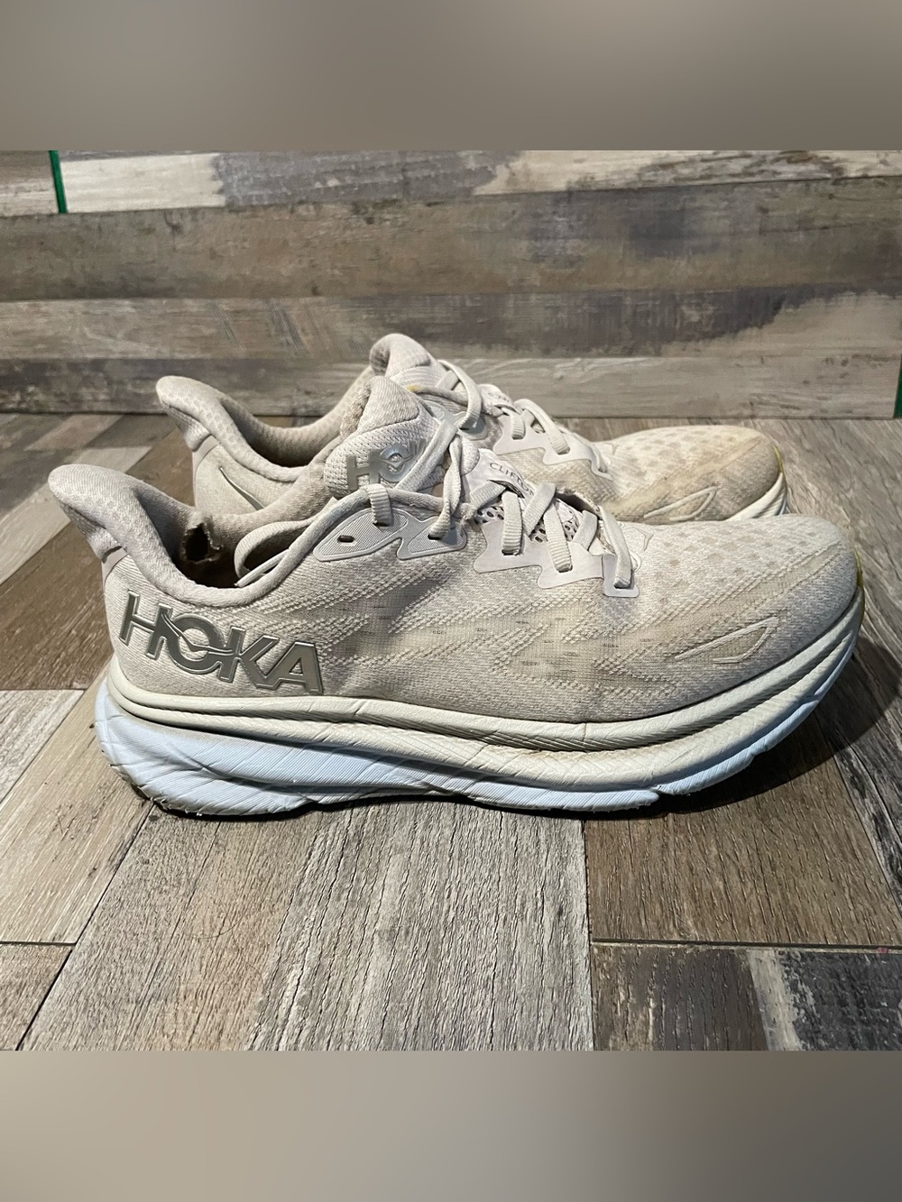 Hoka Clifton 9 Running Shoes NCIW Nimbus Cloud Ice Water Womens 9B